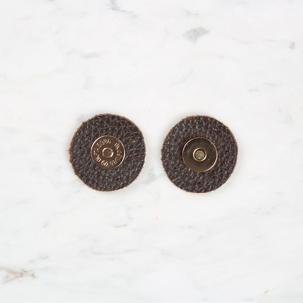 Knitme Round Magnet 4x4 cm Brown BA-0059