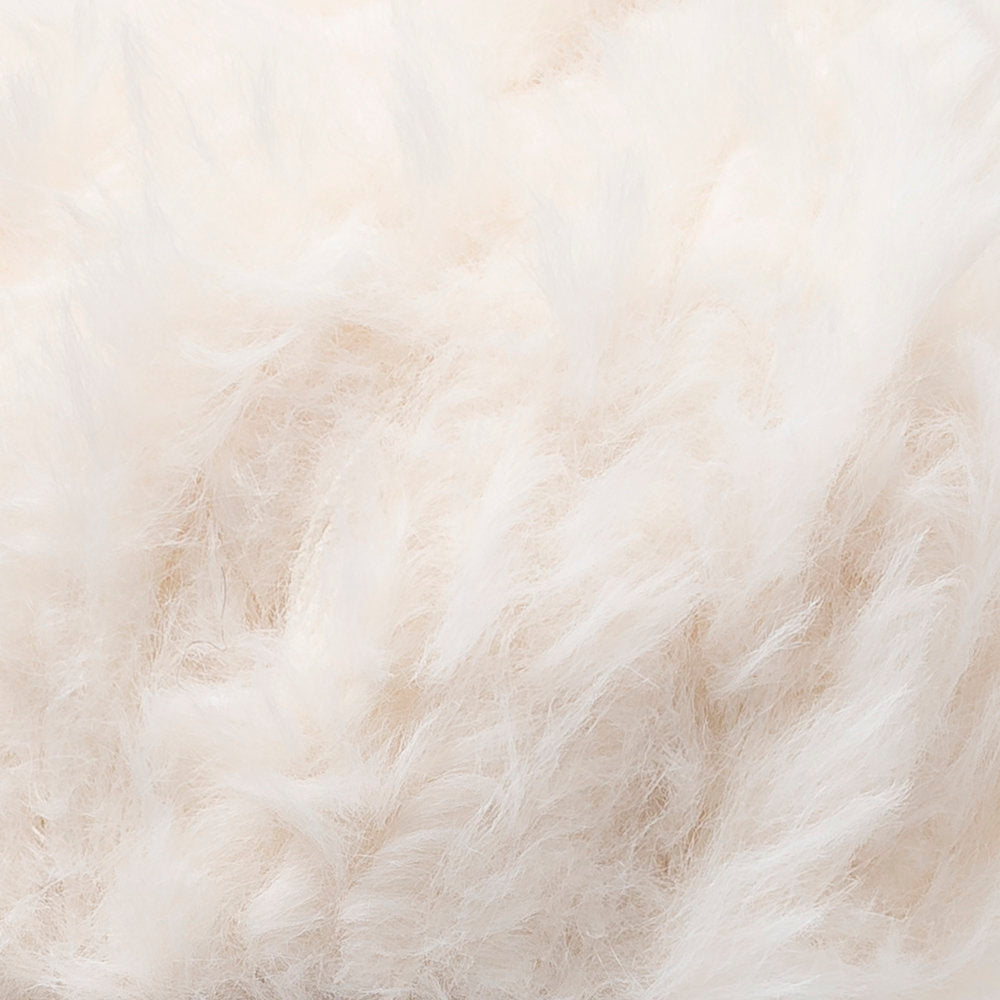 Etrofil Rabbit Fur Yarn, Light Cream - 70111