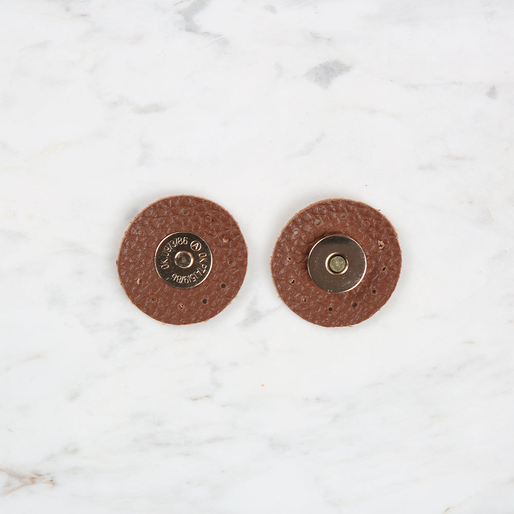 Knitme Round Magnet 4x4 cm Taba BA-0059