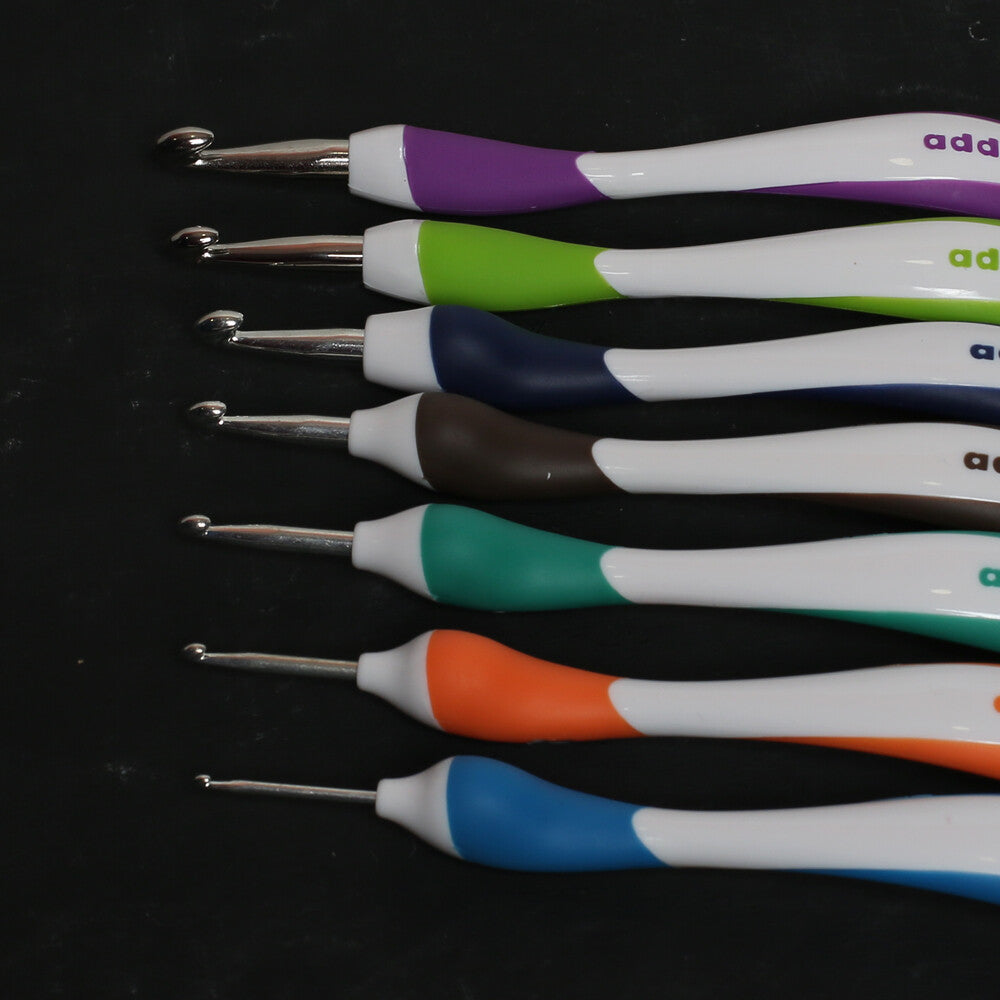 Addi Crochet Hook Addi Swing Ergonomic Crochet Hook Set - 7 Sizes A ...