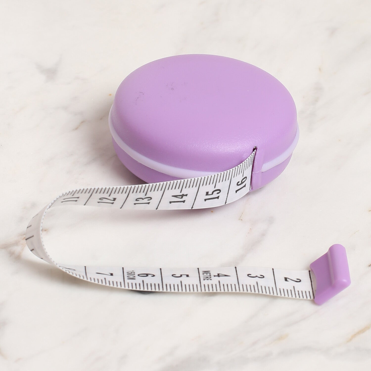 Loren Macaron Automatic Tape Measure, Lilac