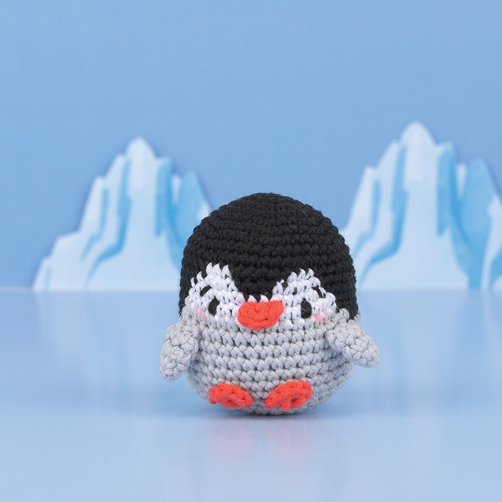 Hello Adorable Amigurumi Kit - Pippen The Penguin - KC882