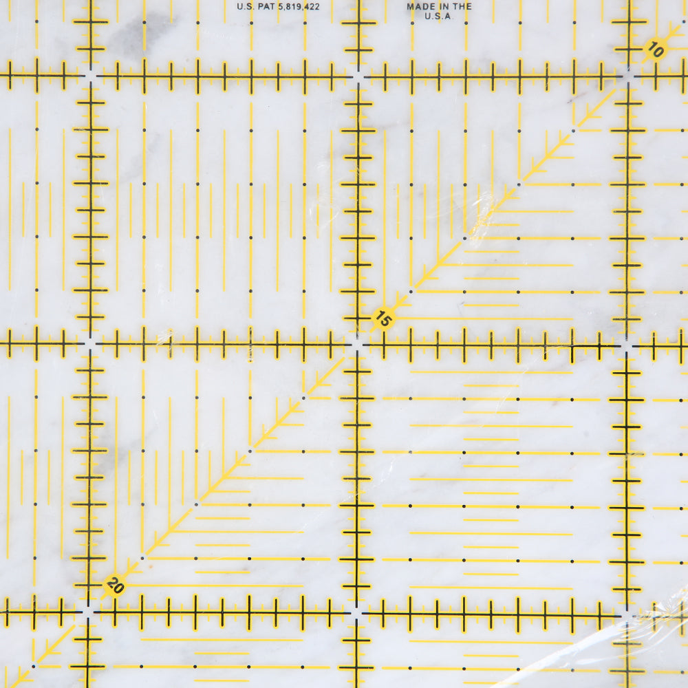 Prym Patchwork Ruler 31.5 cm x 31.5 cm - 611319