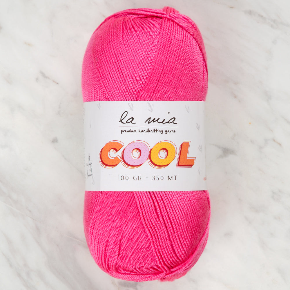 La Mia Cool Hand Knitting Yarn ,Fuchsia L017
