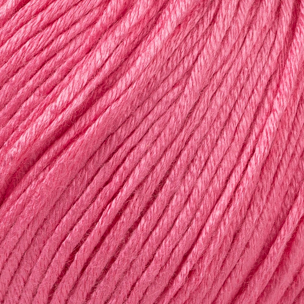 La Mia Bamboo Yarn, Fuchsia - L046