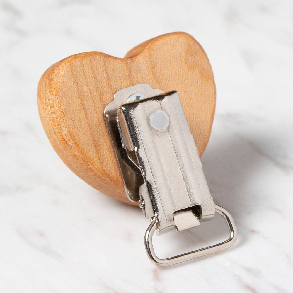 Hobi Baby Heart Shaped Organic Wooden Pacifier Clip - FK05
