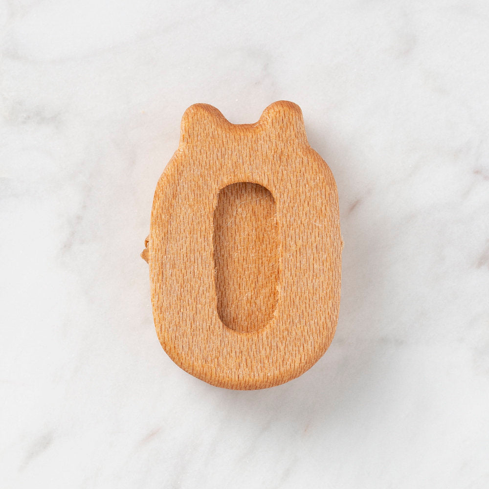 Loren Crafts Letter Shaped Organic Wooden Bead - Ö