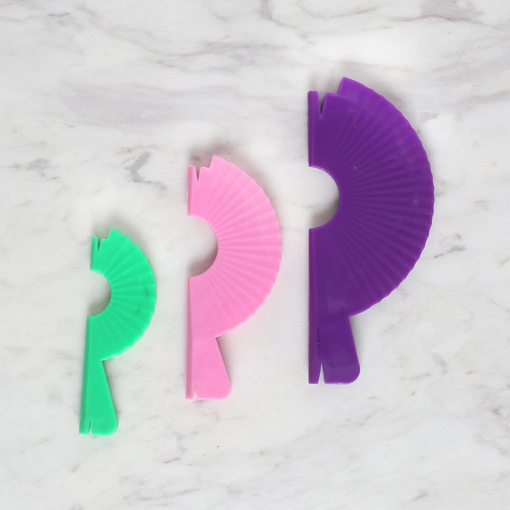 Loren Pom Pom Maker in 3