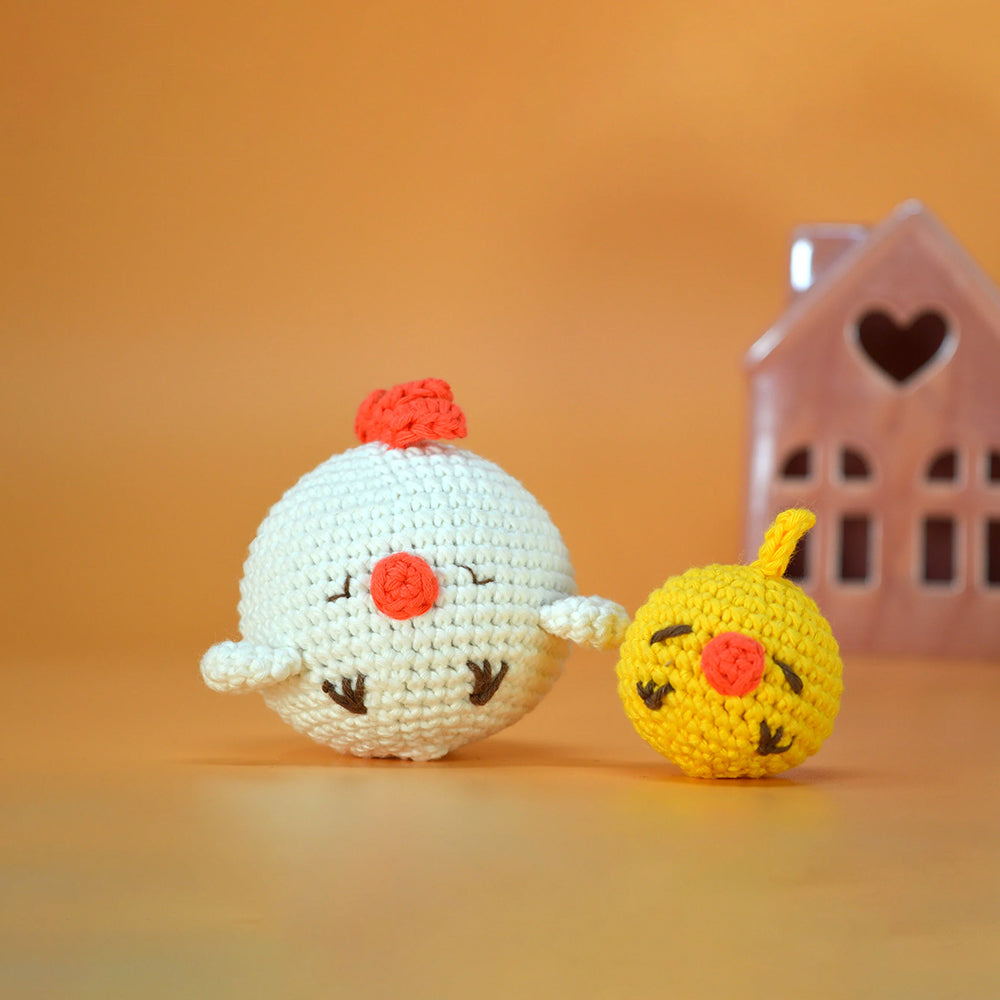 Hello Adorable Amigurumi Kit - Mother Hen & Baby Chick - KC973
