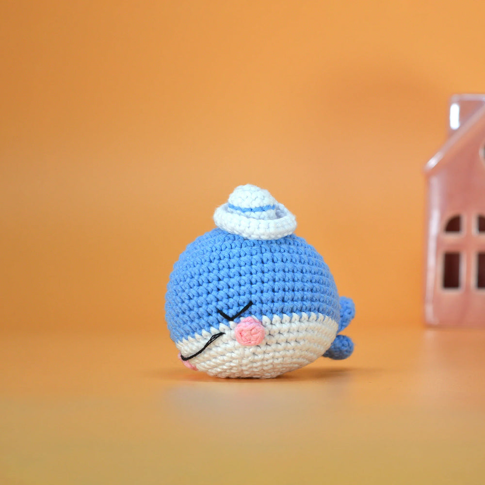 Hello Adorable Amigurumi Kit - Wesley The Whale - KC981
