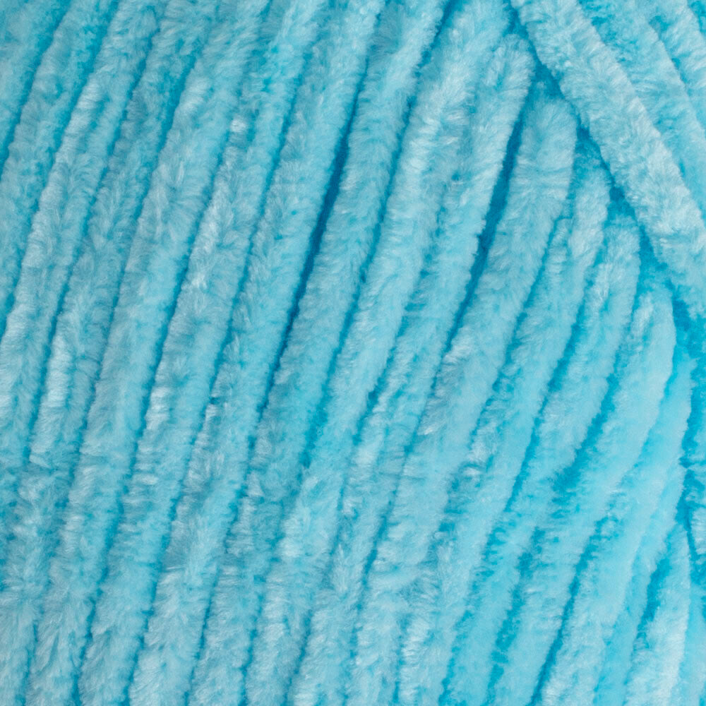 Kartopu Yumurcak Velvet Knitting Yarn, Cyan - K516