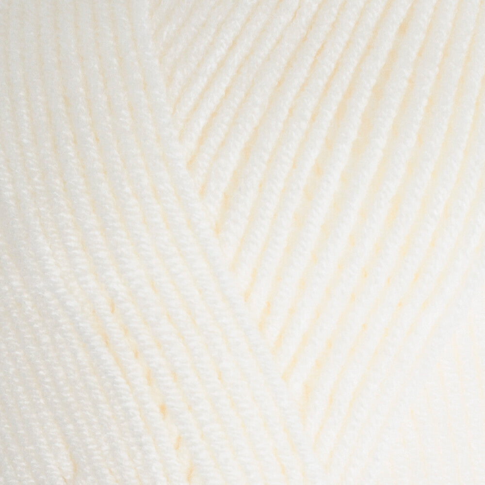 Kartopu Ak-soft Yarn, Light Cream - K019