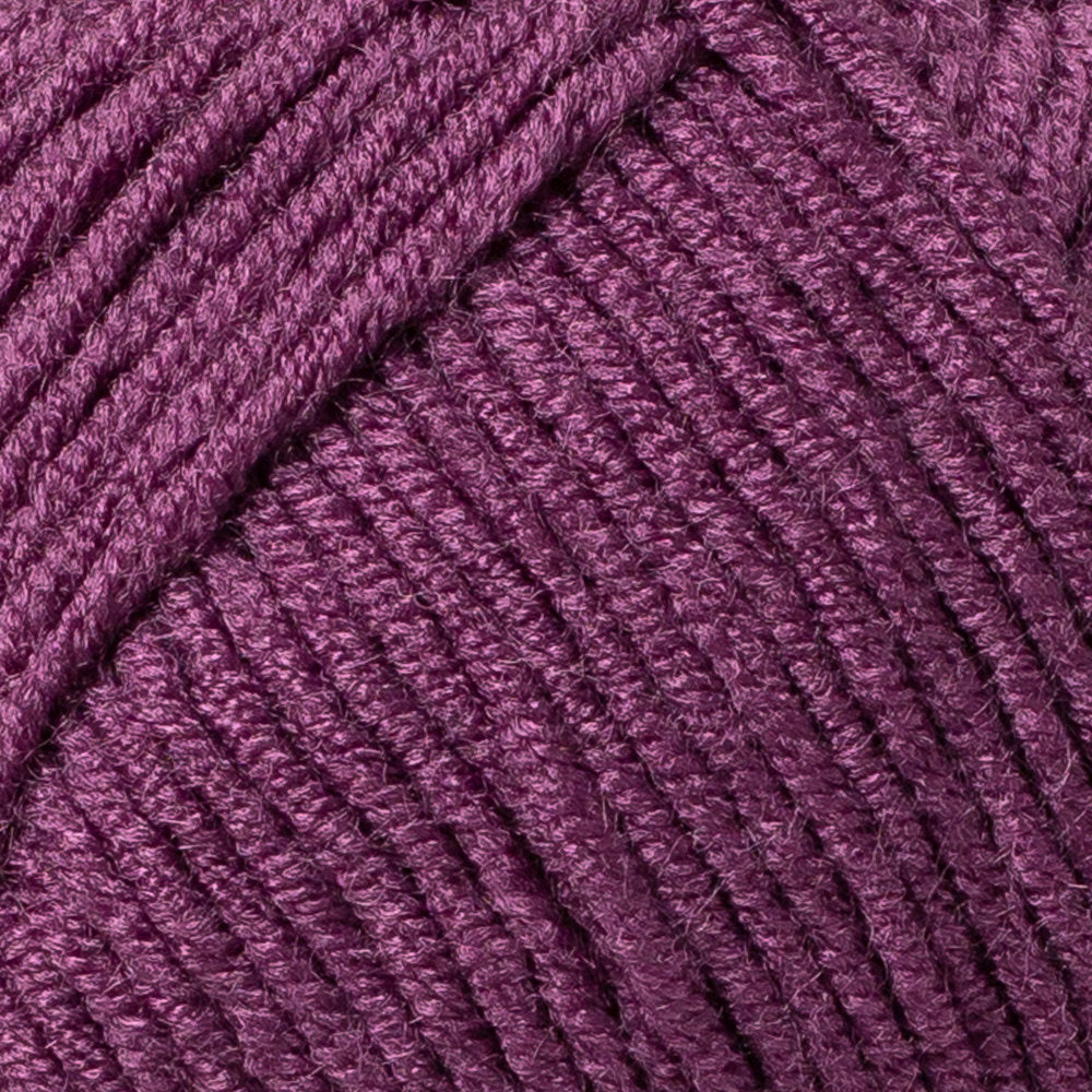 Madame Tricote Paris Trend Yarn, Plum - 104