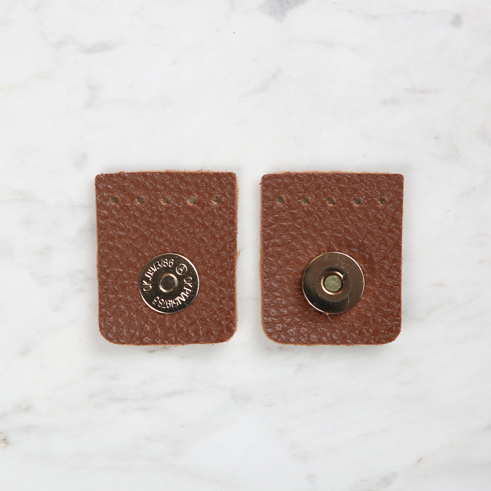 Knitme Square Magnet 4x4.5 cm Cinnamon BA-0046