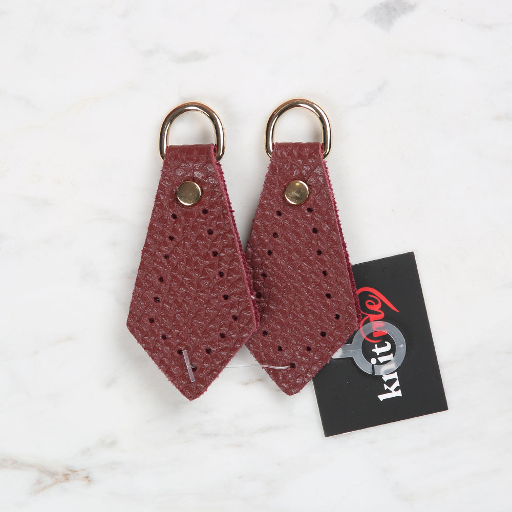 Knitme Triangle Insect 3.5x7 cm Claret Red BA-0039