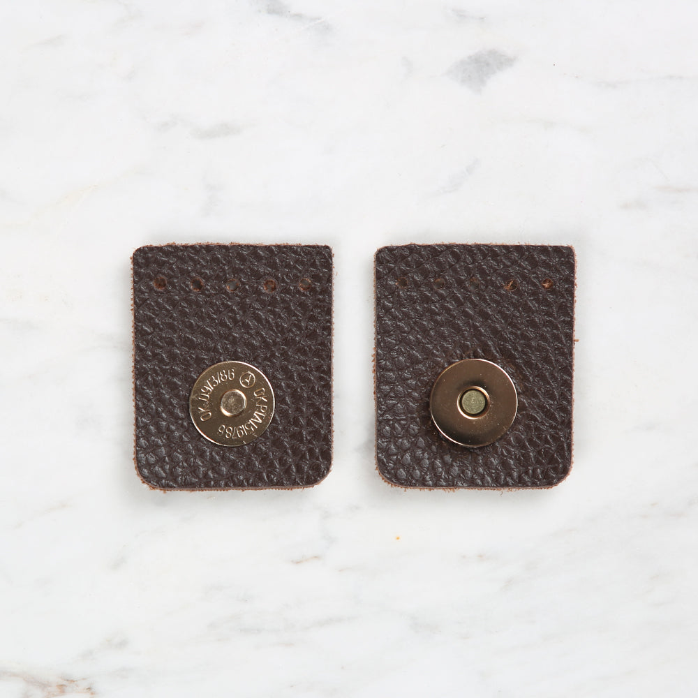 Knitme Square Magnet 4x4.5 cm Brown BA-0046