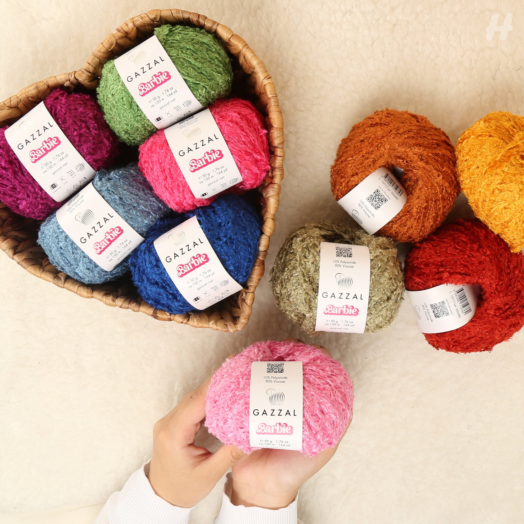 Gazzal Barbie Green Yarn - 10718