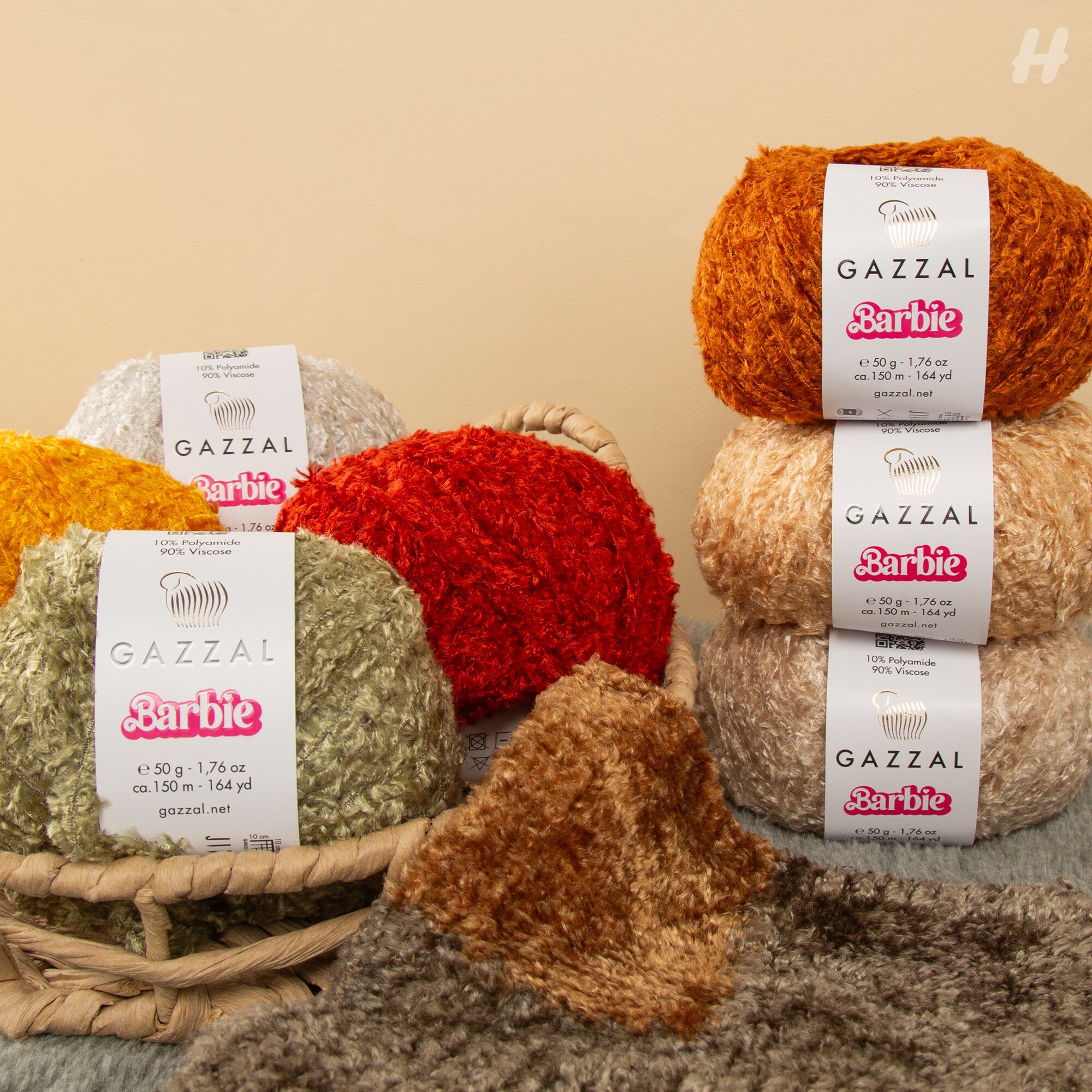 Gazzal Barbie Pink Yarn - 10719
