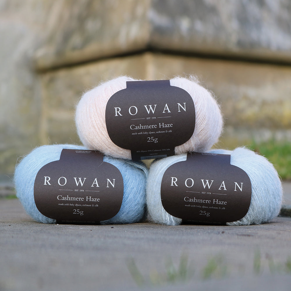 Rowan Cashmere Haze 25gr Hand Knitting Yarn, Navy blue - 00709