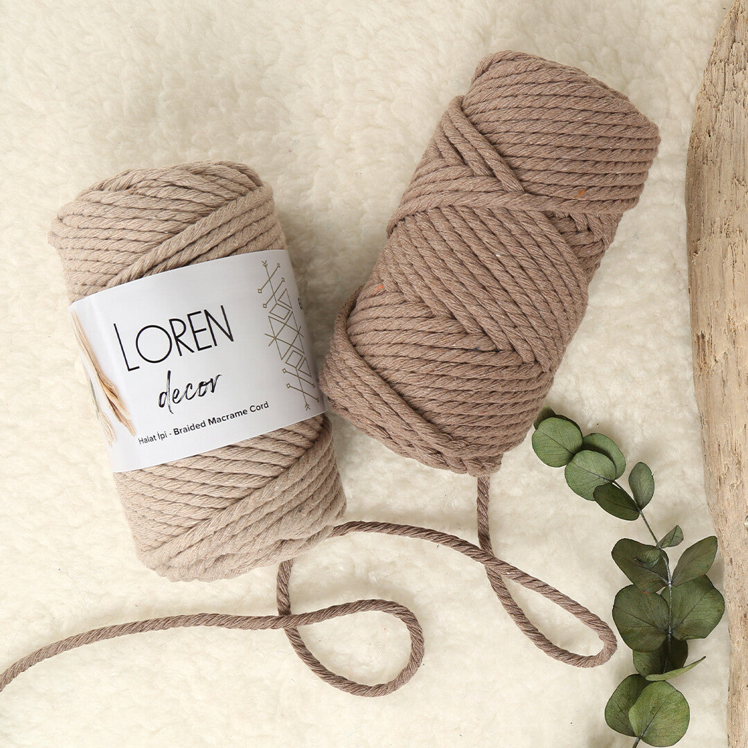 Loren Decor Macrame Yarn, Cream - L002
