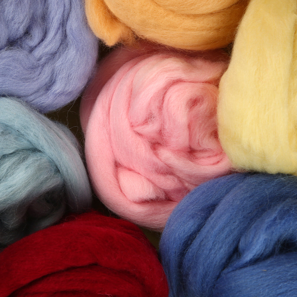 Kartopu Natural Wool Roving Felt,Blue - K927